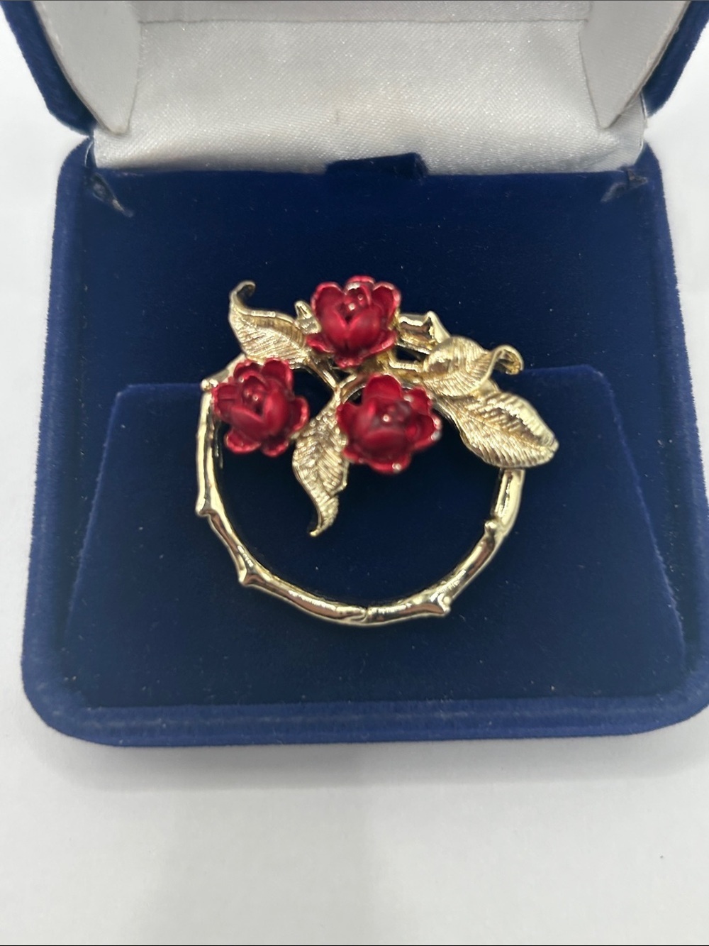 Designer Gold Floral Red Rose Brooch Pin – Women Jewelry​​